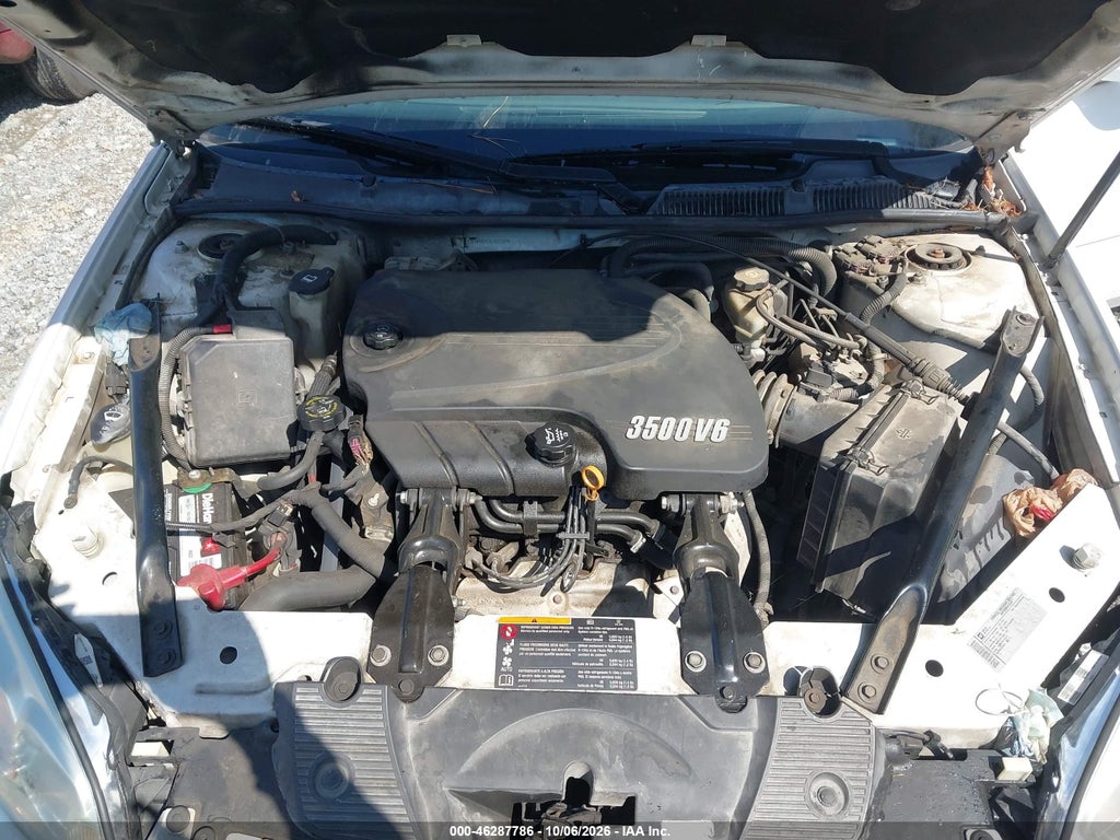 2011 Chevrolet Impala LS photo 10