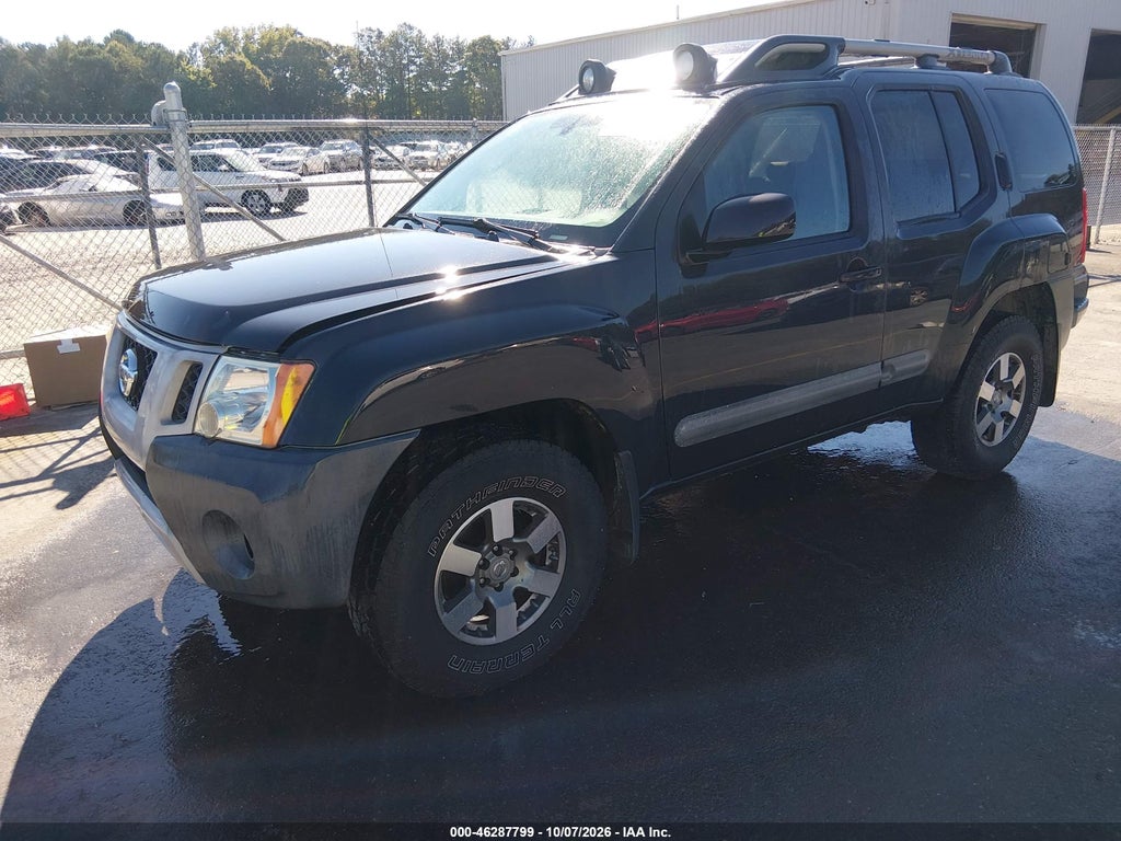 2011 Nissan Xterra PRO-4X photo 2