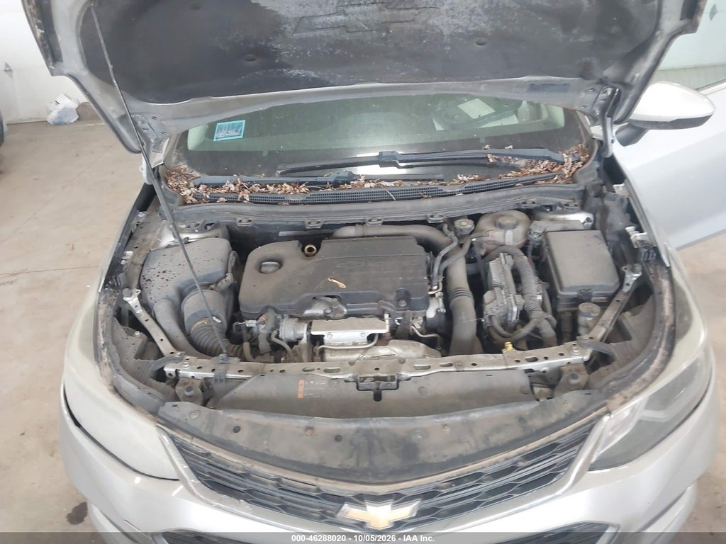 2016 Chevrolet Cruze LT Auto photo 10