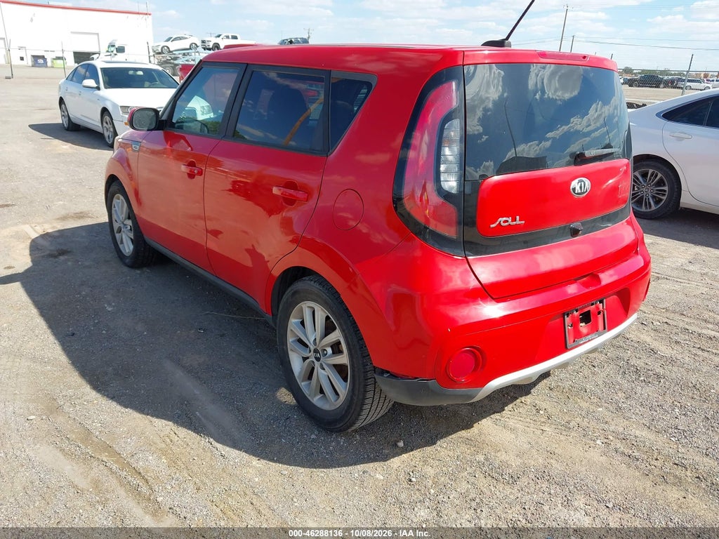 2018 Kia Soul + photo 3