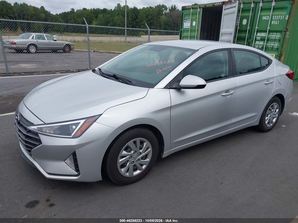 2019 Hyundai Elantra SE photo 2