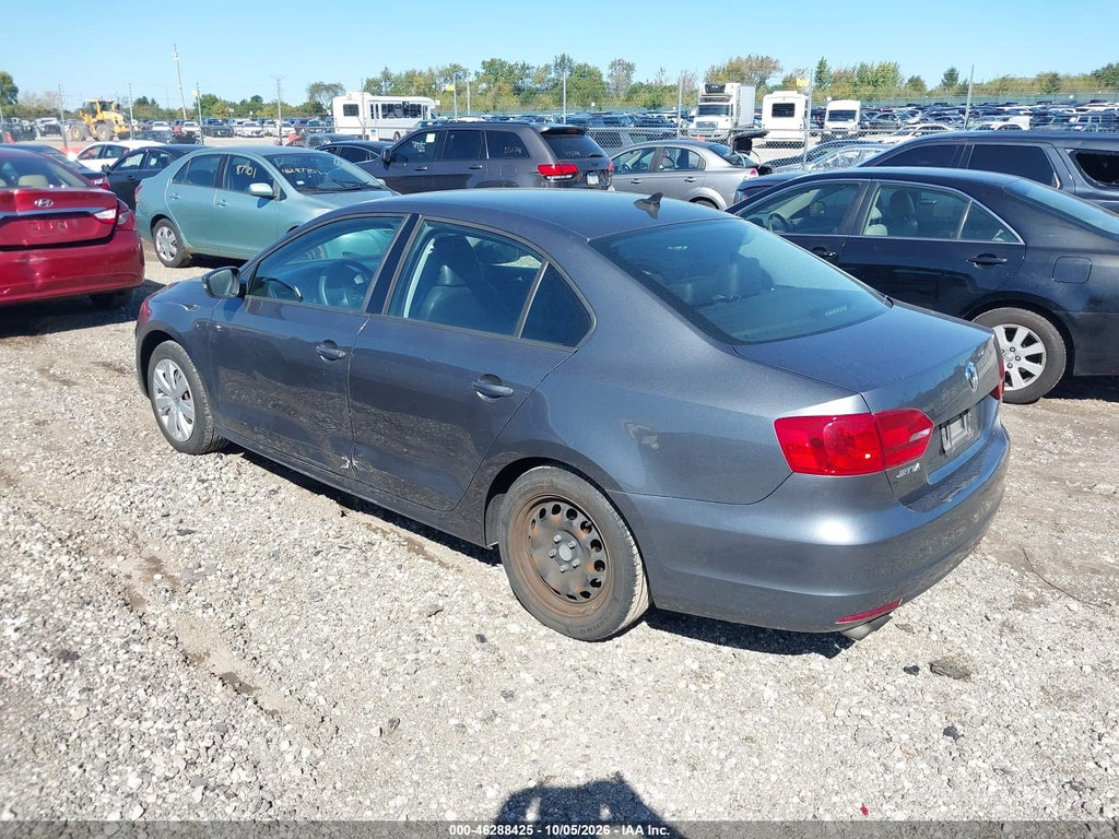 2014 Volkswagen Jetta 1.8T SE photo 3