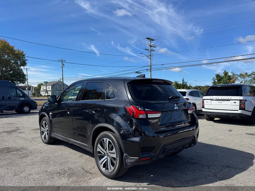 2023 Mitsubishi Outlander Sport 2.0 ES AWC photo 3