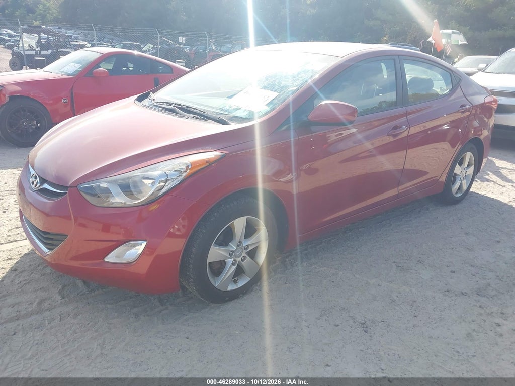 2013 Hyundai Elantra GLS photo 2