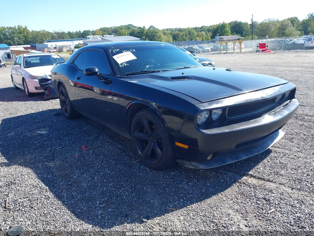 2009 Dodge Challenger SE photo 1