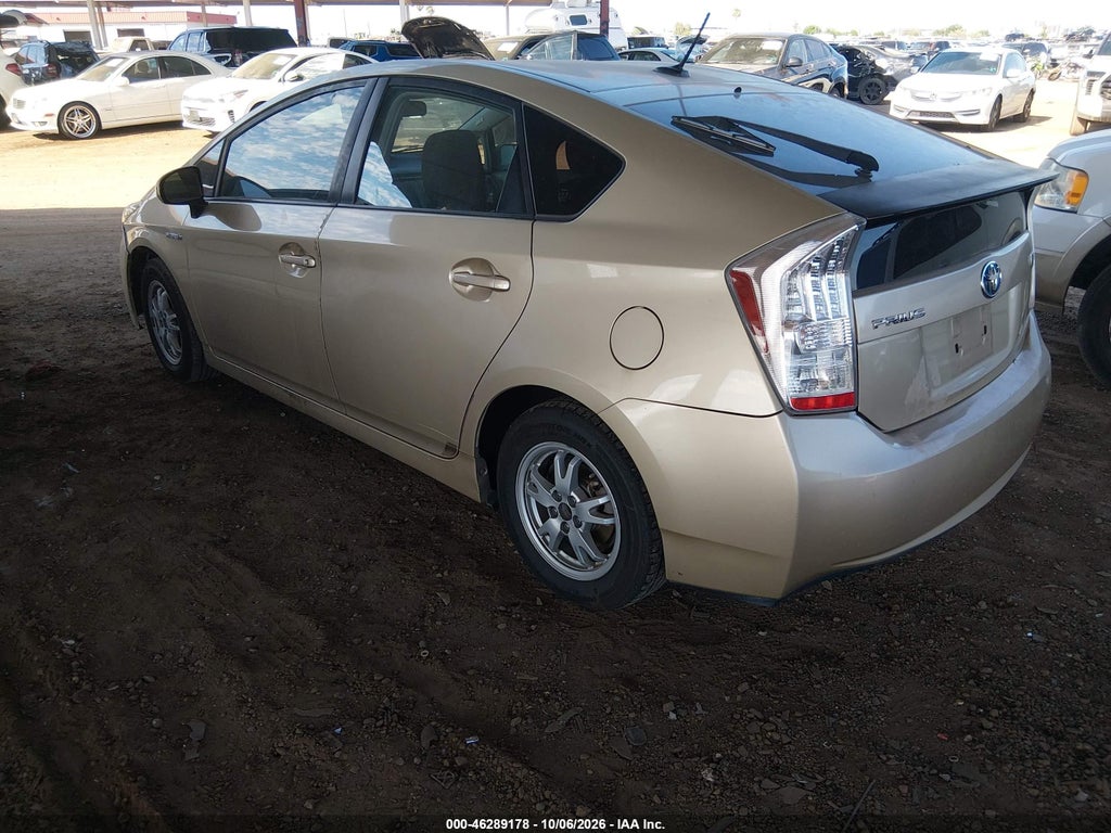 2011 Toyota Prius TWO photo 3
