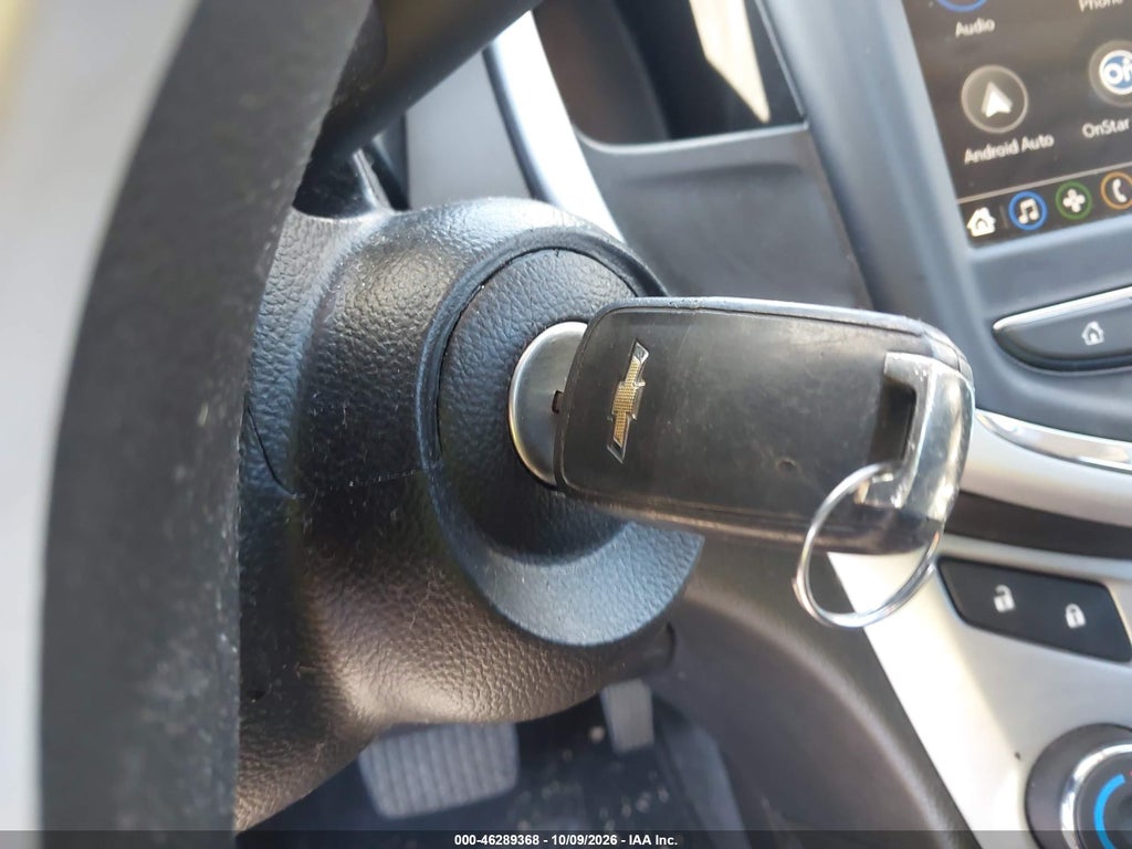 2018 Chevrolet Sonic LT Auto photo 11