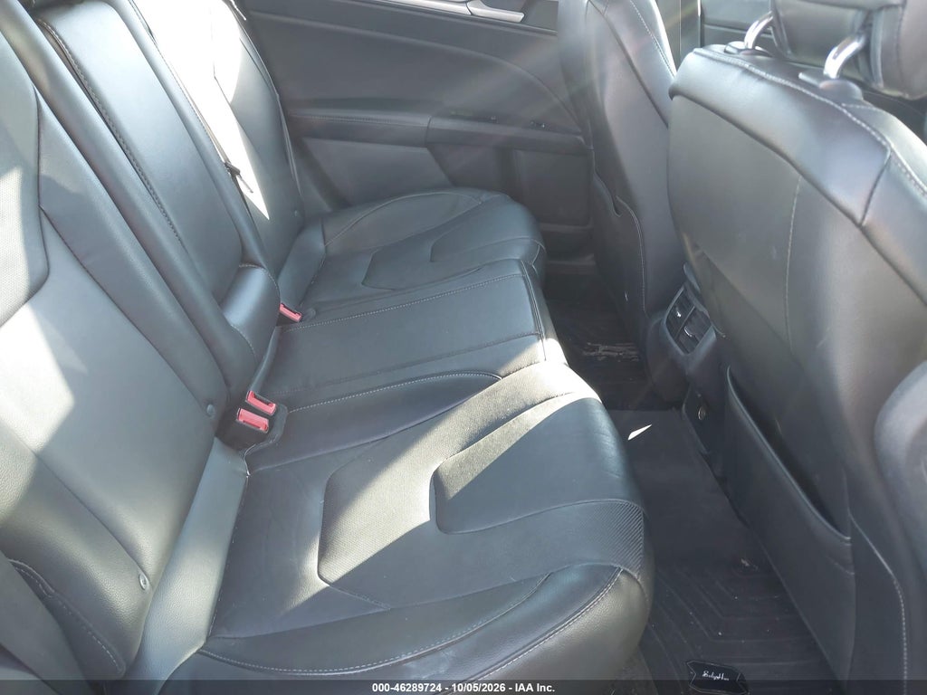 2014 Ford Fusion Titanium photo 8