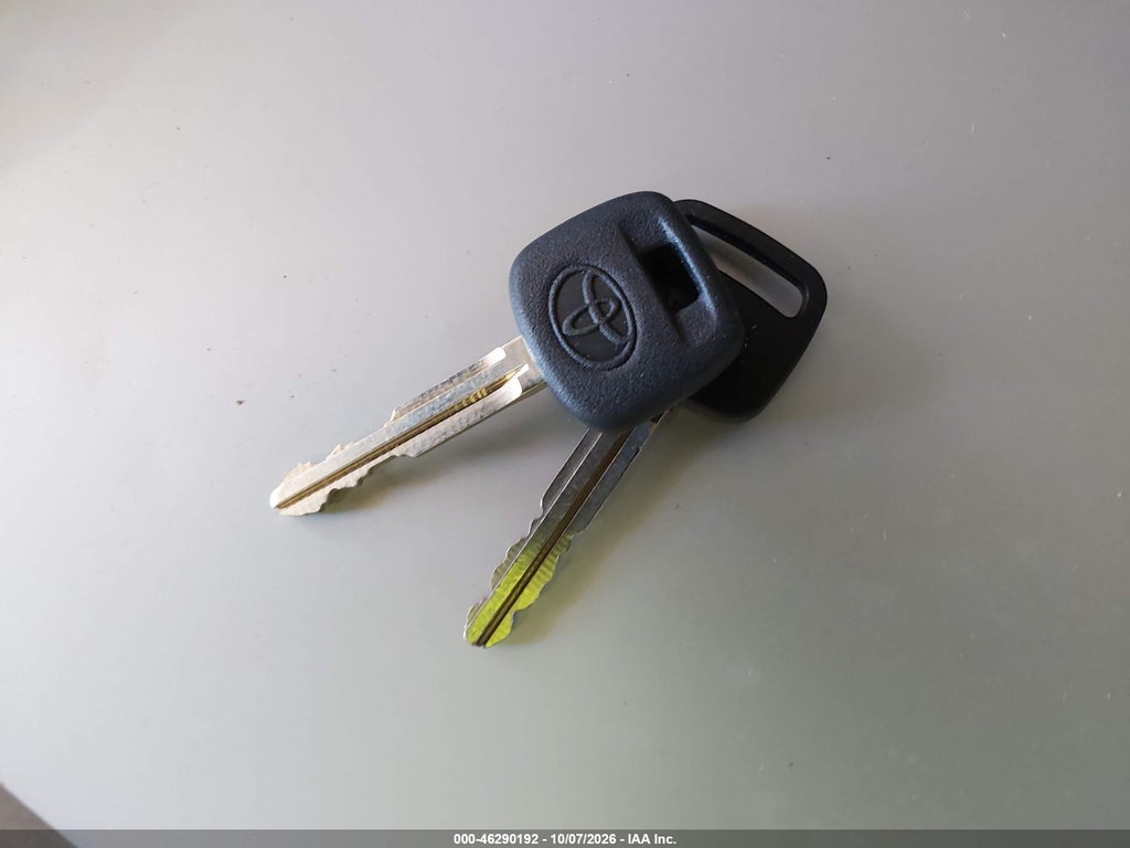 2008 Toyota Yaris photo 11