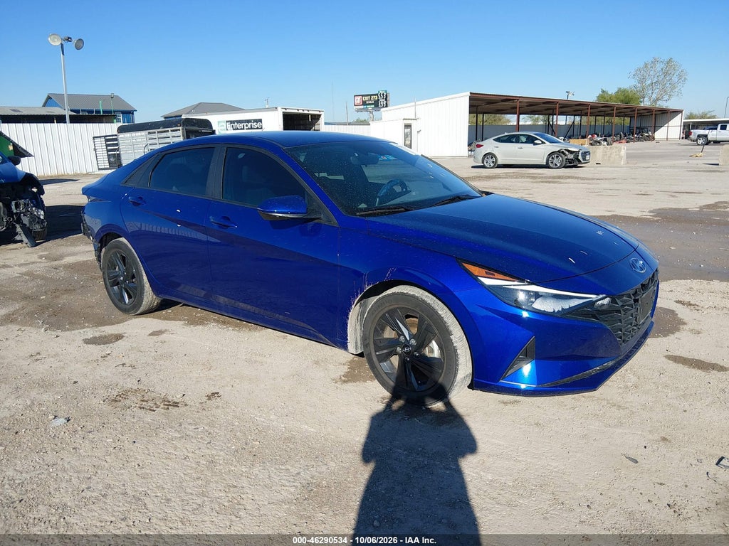 HYUNDAI ELANTRA 2023