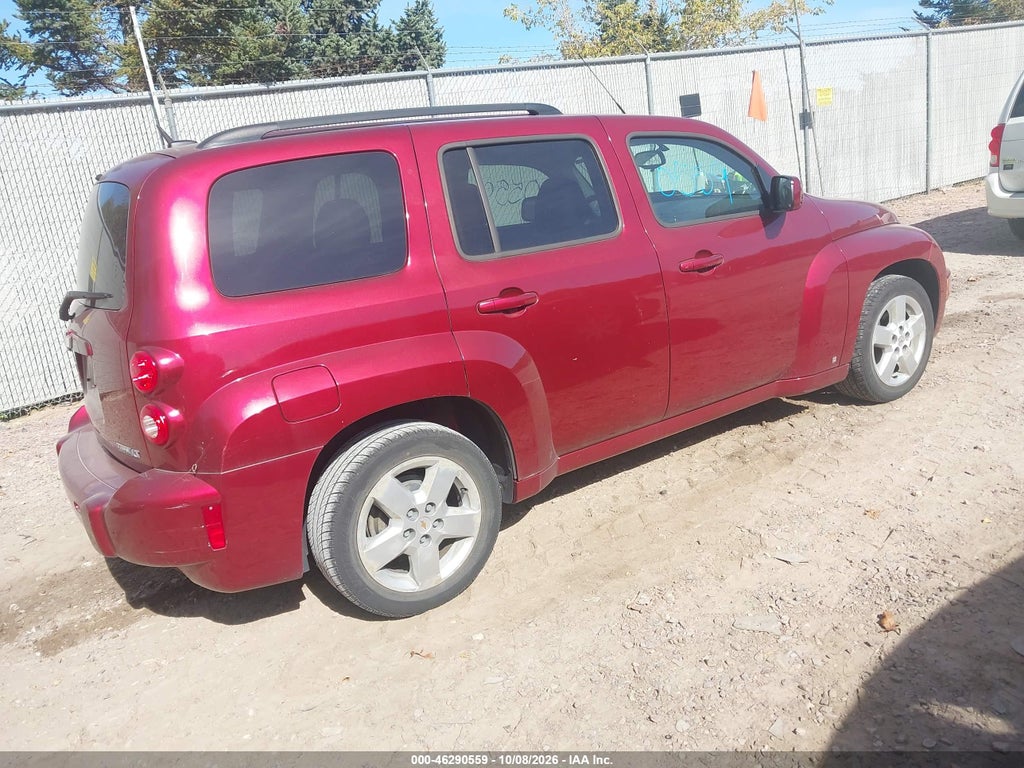 2009 Chevrolet HHR LT photo 4