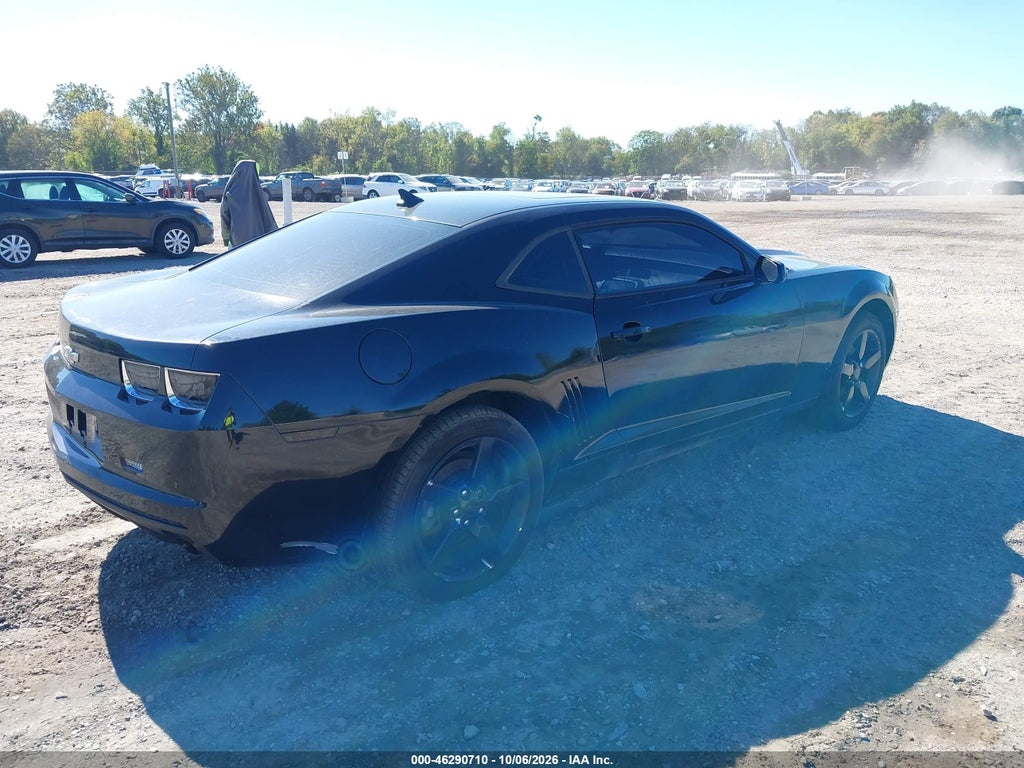 2010 Chevrolet Camaro 1LT photo 4