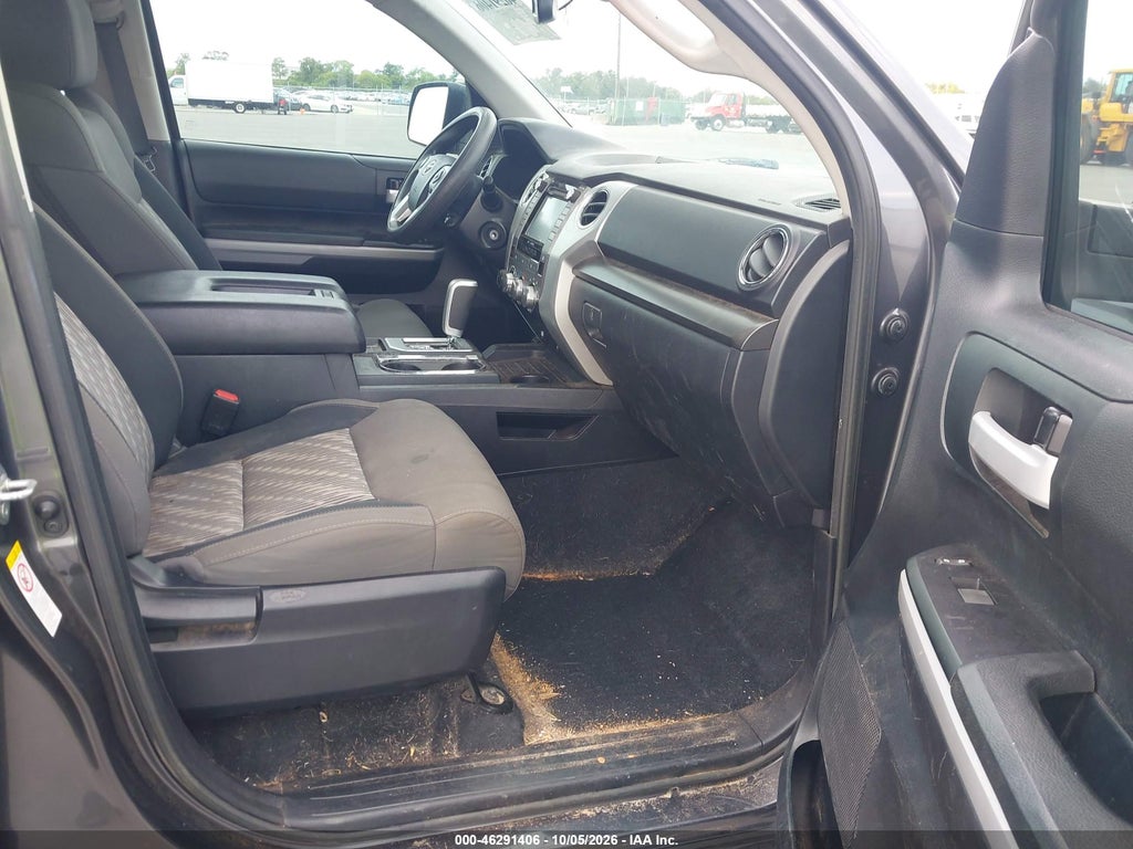2019 Toyota Tundra SR5 5.7L V8 photo 5