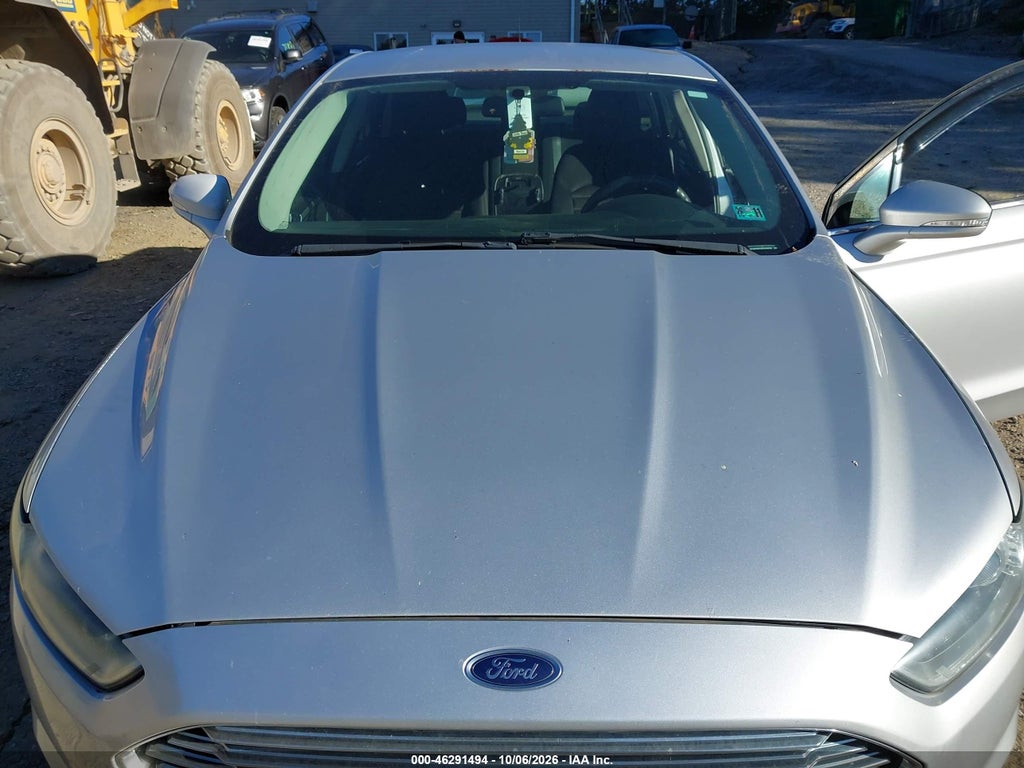 2015 Ford Fusion SE photo 10