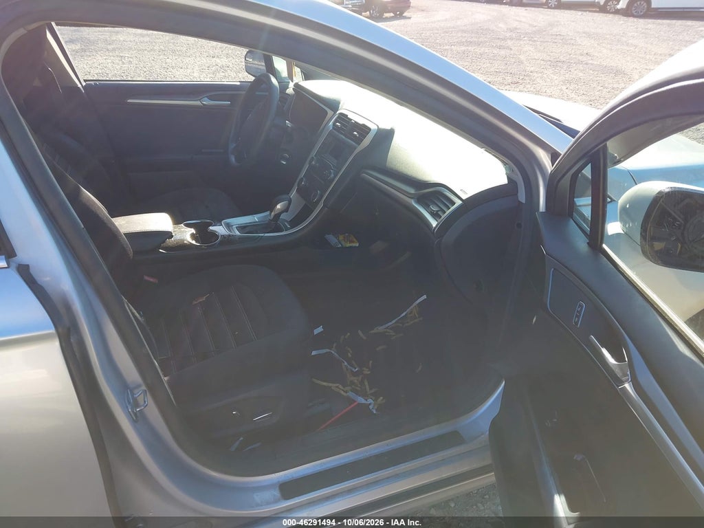 2015 Ford Fusion SE photo 5