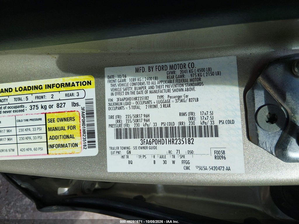 2017 Ford Fusion SE photo 9