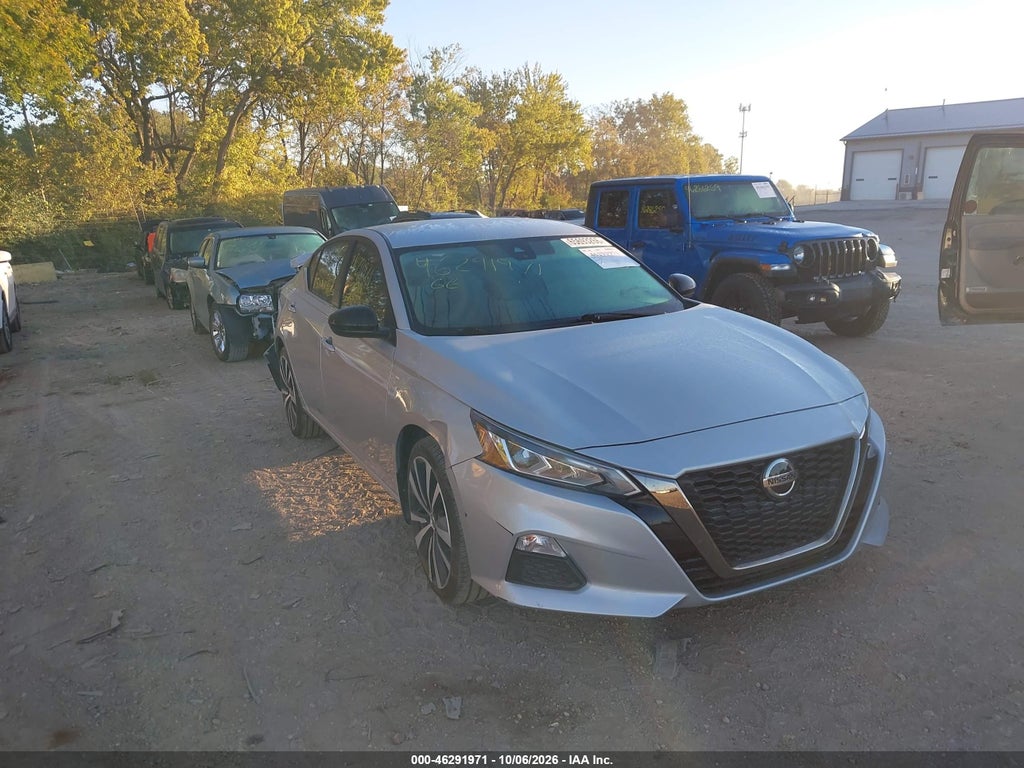 NISSAN ALTIMA 2022
