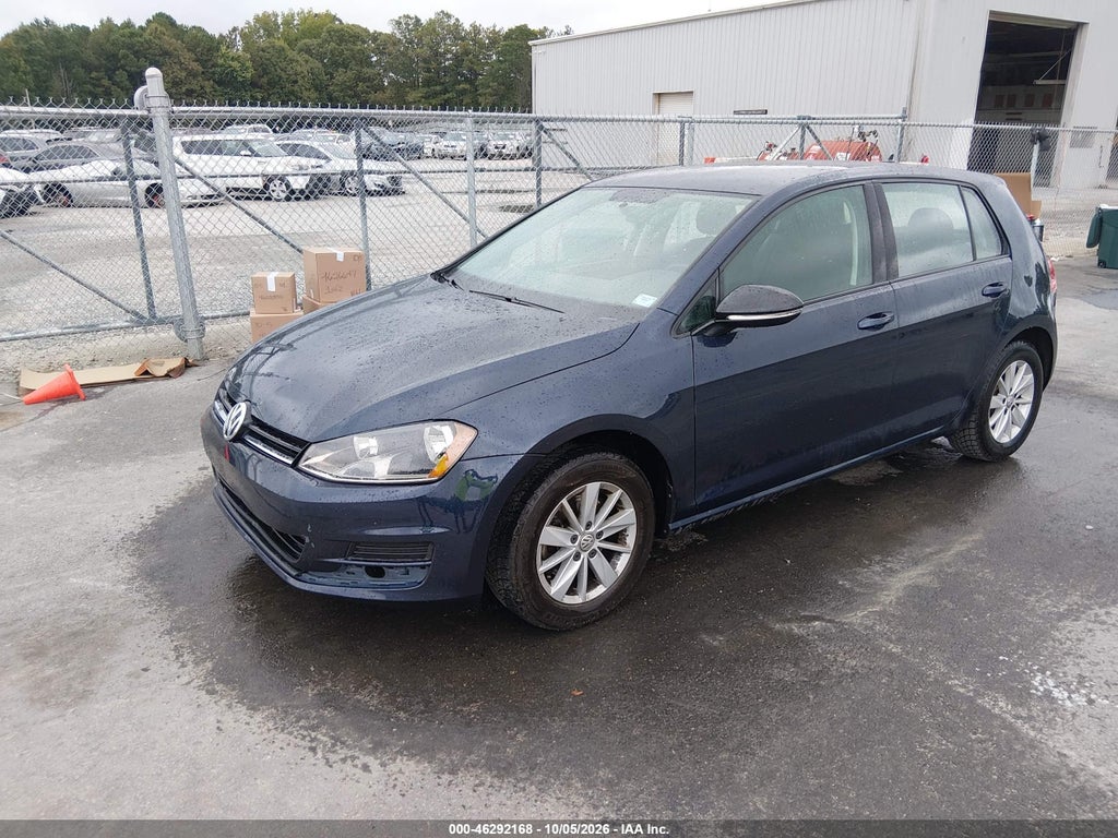 2017 Volkswagen Golf TSI S 4-Door/TSI SE 4-Door/TSI SEL 4-Door/TSI Wolfsburg Edition 4-Door photo 2