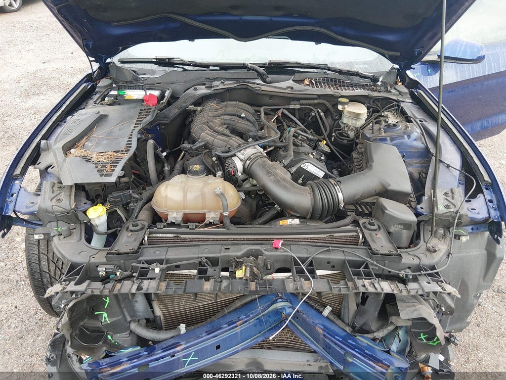 2016 Ford Mustang V6 photo 10