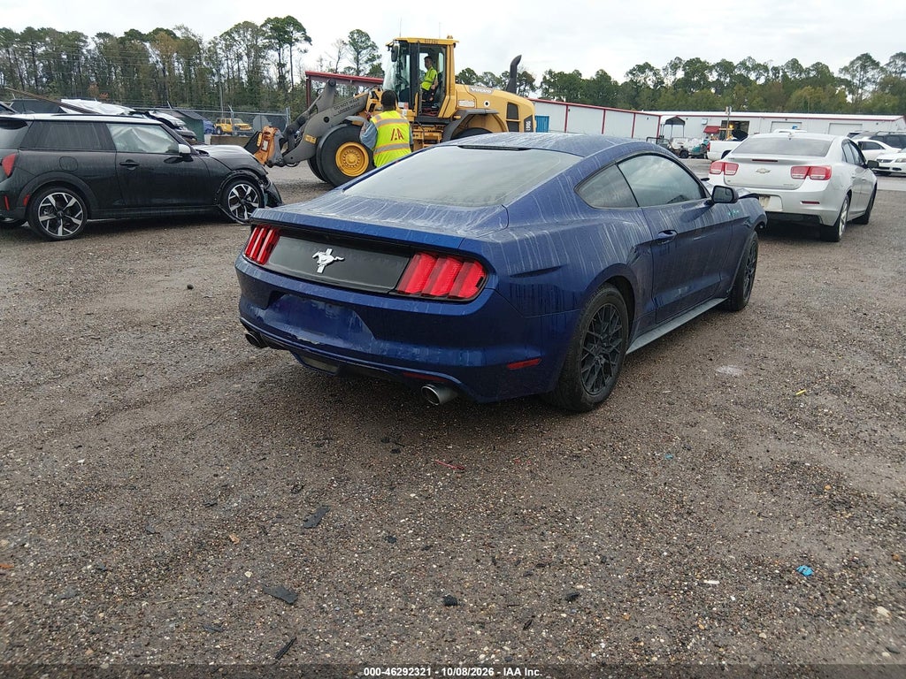 2016 Ford Mustang V6 photo 4