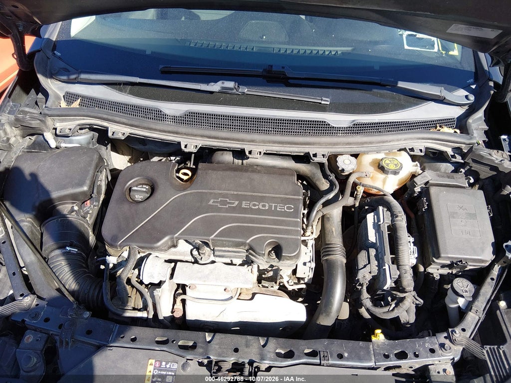 2018 Chevrolet Cruze LT Auto photo 10