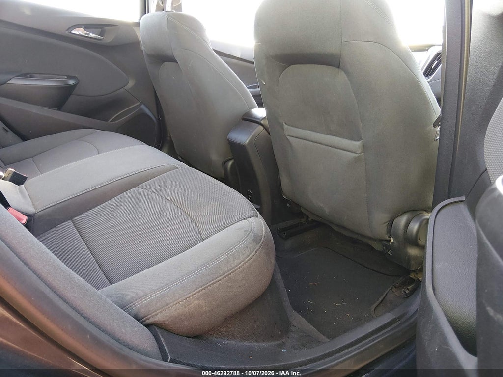 2018 Chevrolet Cruze LT Auto photo 8