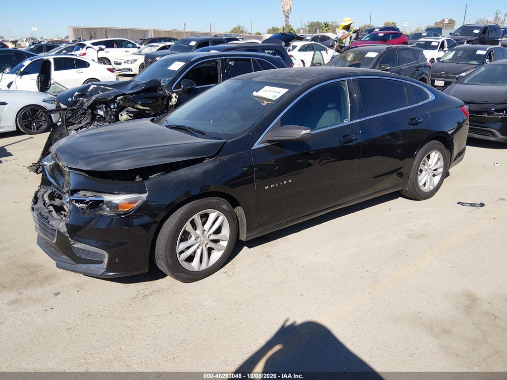 2016 Chevrolet Malibu 1LT photo 2