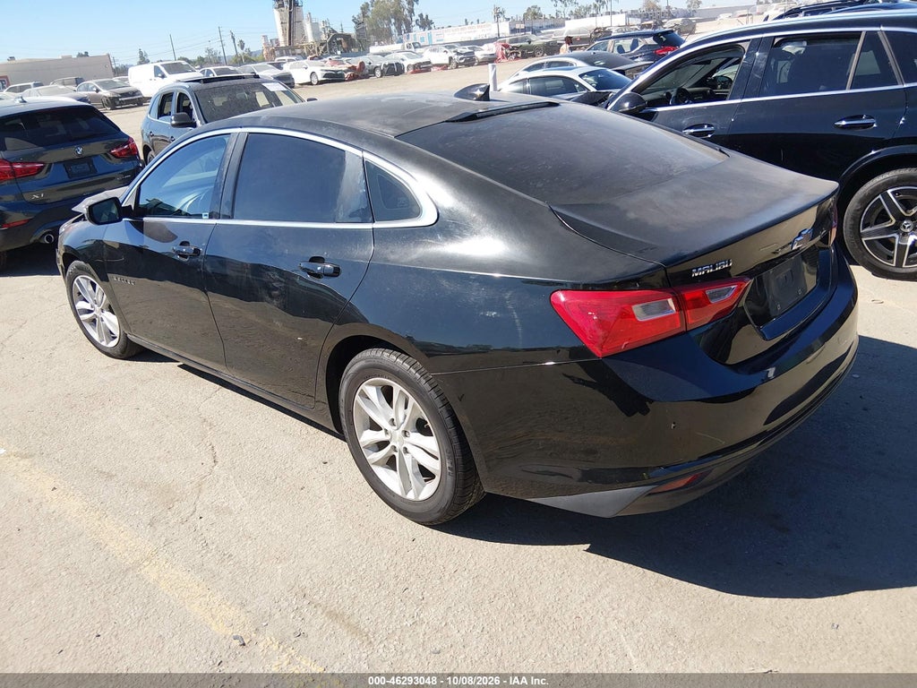 2016 Chevrolet Malibu 1LT photo 3