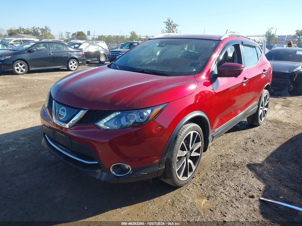 2019 Nissan Rogue Sport SL photo 2