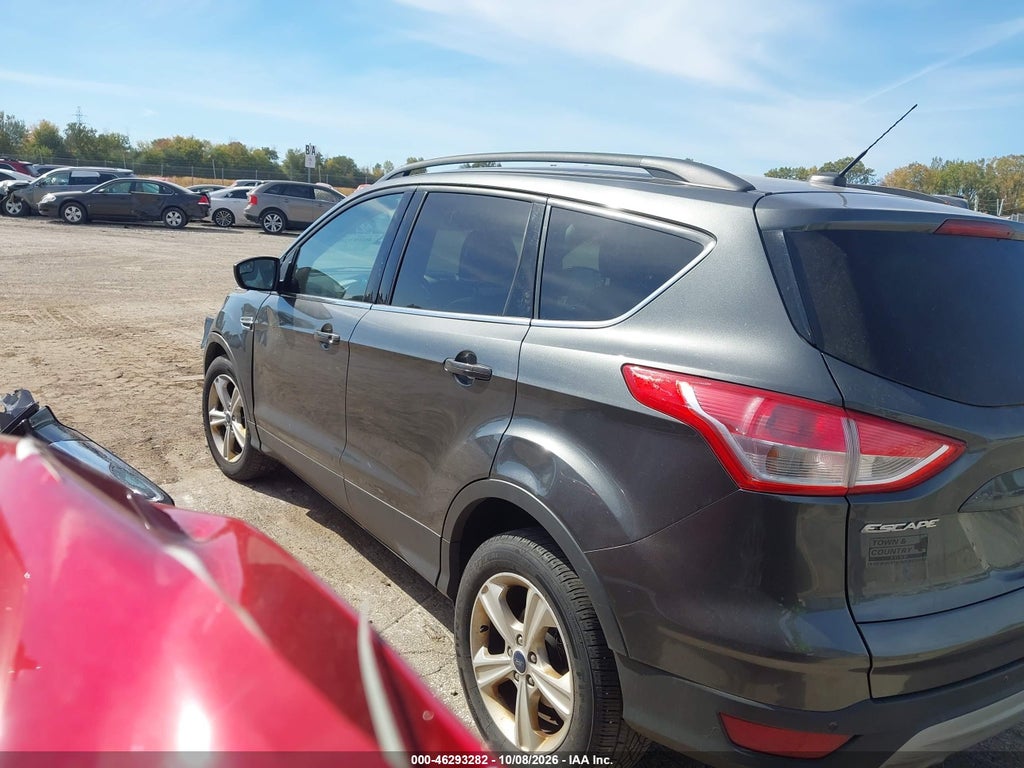 2016 Ford Escape SE photo 3