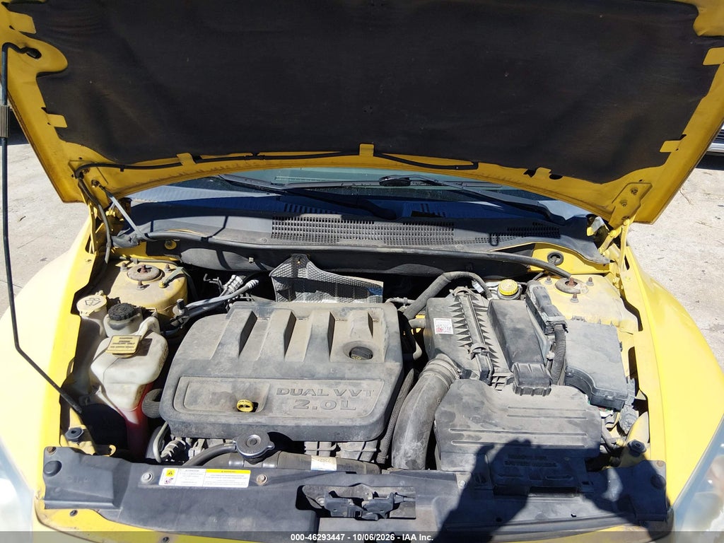 2007 Dodge Caliber SXT photo 10