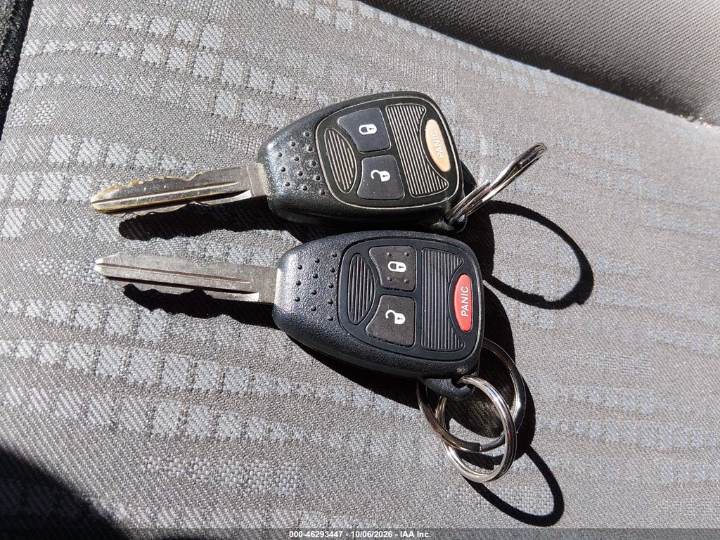 2007 Dodge Caliber SXT photo 11