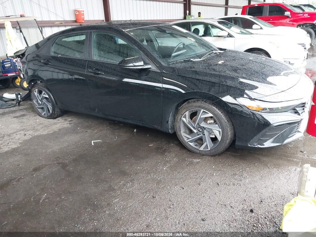 HYUNDAI ELANTRA 2025