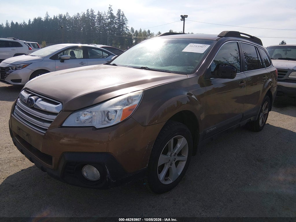 2013 Subaru Outback 2.5I Premium photo 2