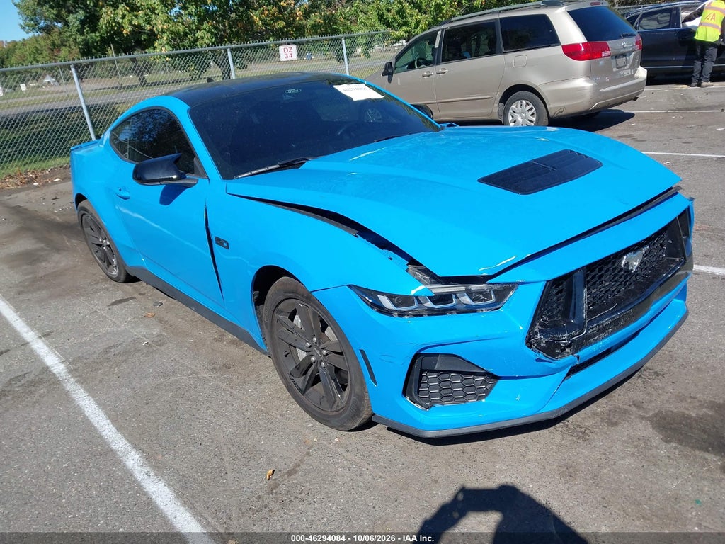 FORD MUSTANG 2024