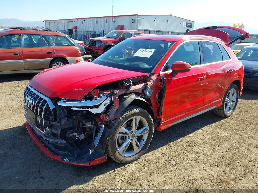 2020 Audi Q3 Prestige 45 Tfsi S Line Quattro Tiptronic photo 2