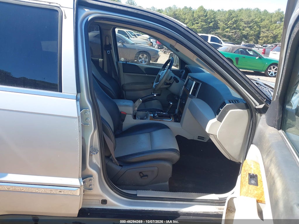 2008 Jeep Grand Cherokee Limited photo 5