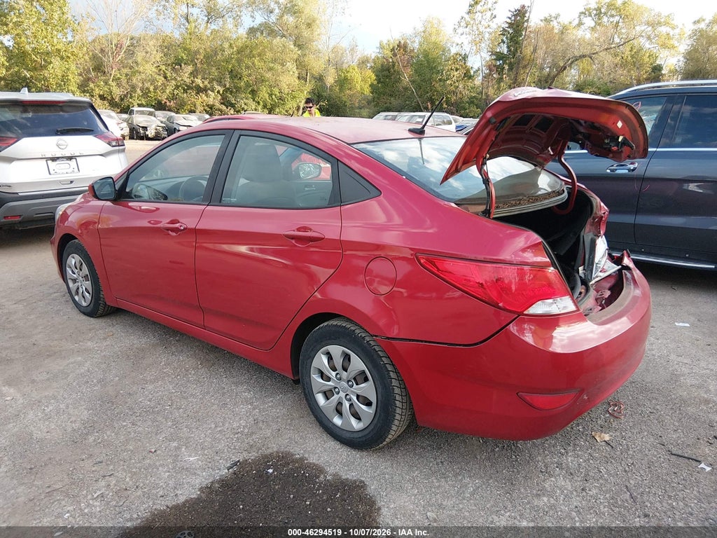 2017 Hyundai Accent SE photo 3
