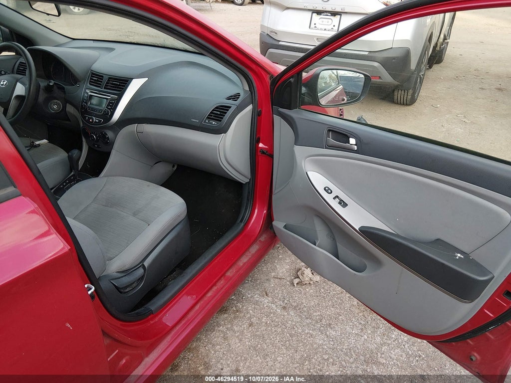 2017 Hyundai Accent SE photo 5