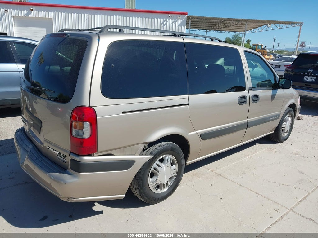 2003 Chevrolet Venture LS photo 4