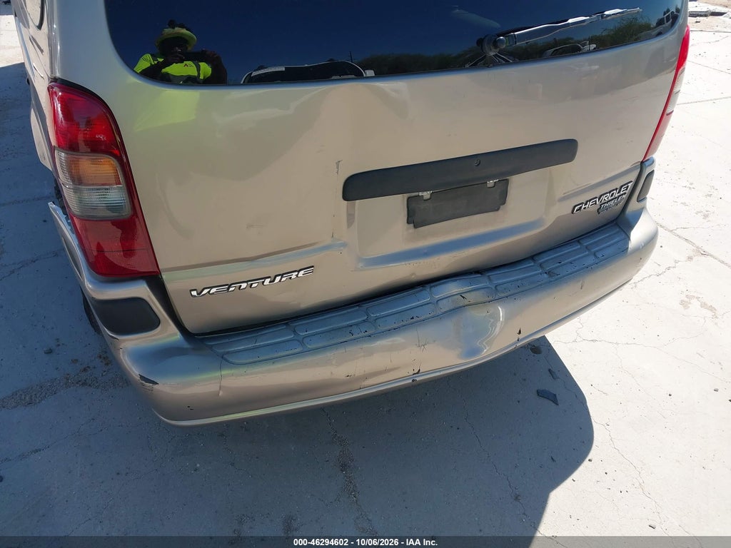 2003 Chevrolet Venture LS photo 6
