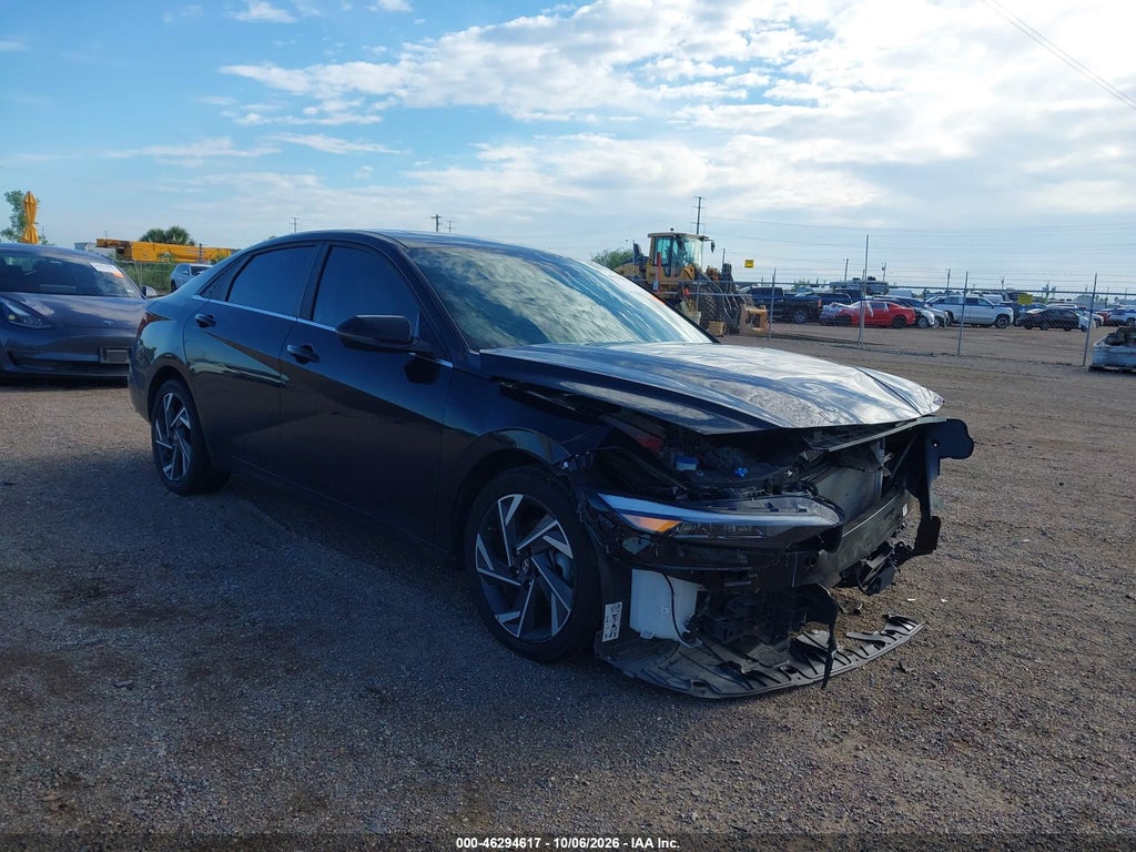 HYUNDAI ELANTRA HYBRID 2024