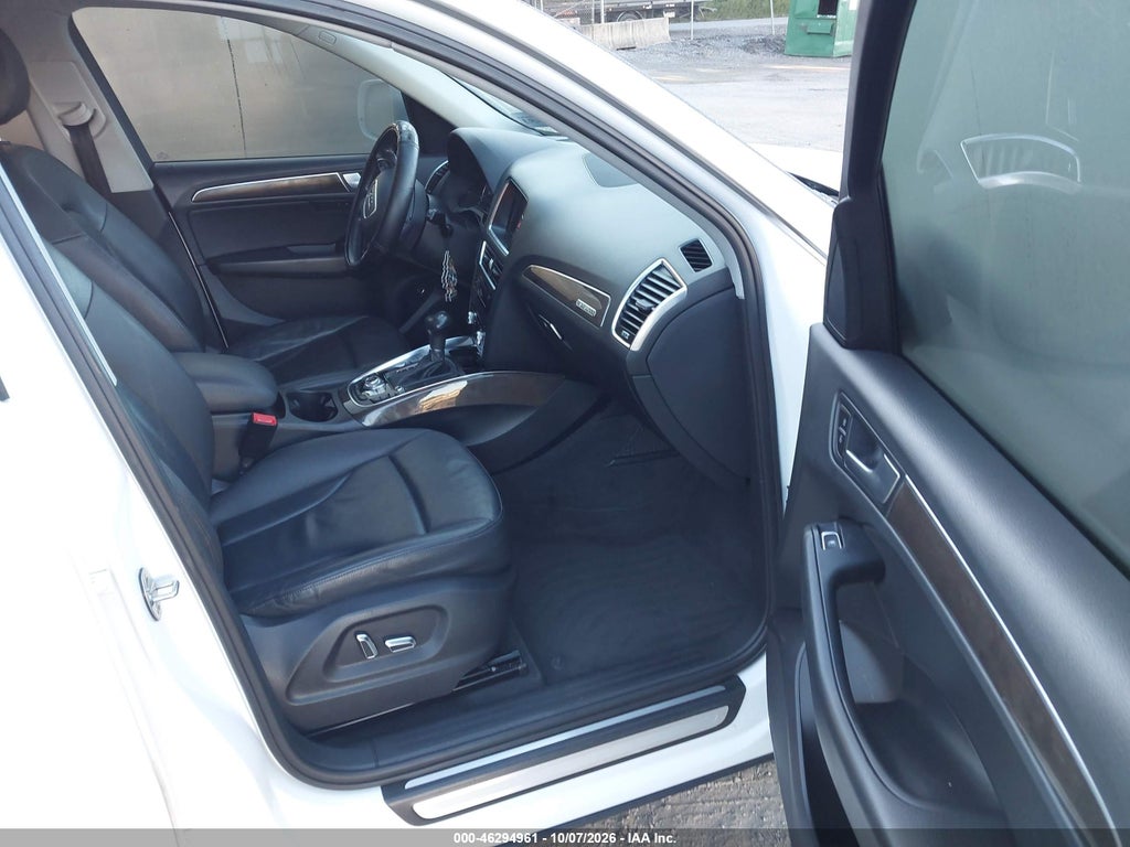 2014 Audi Q5 2.0T Premium photo 5