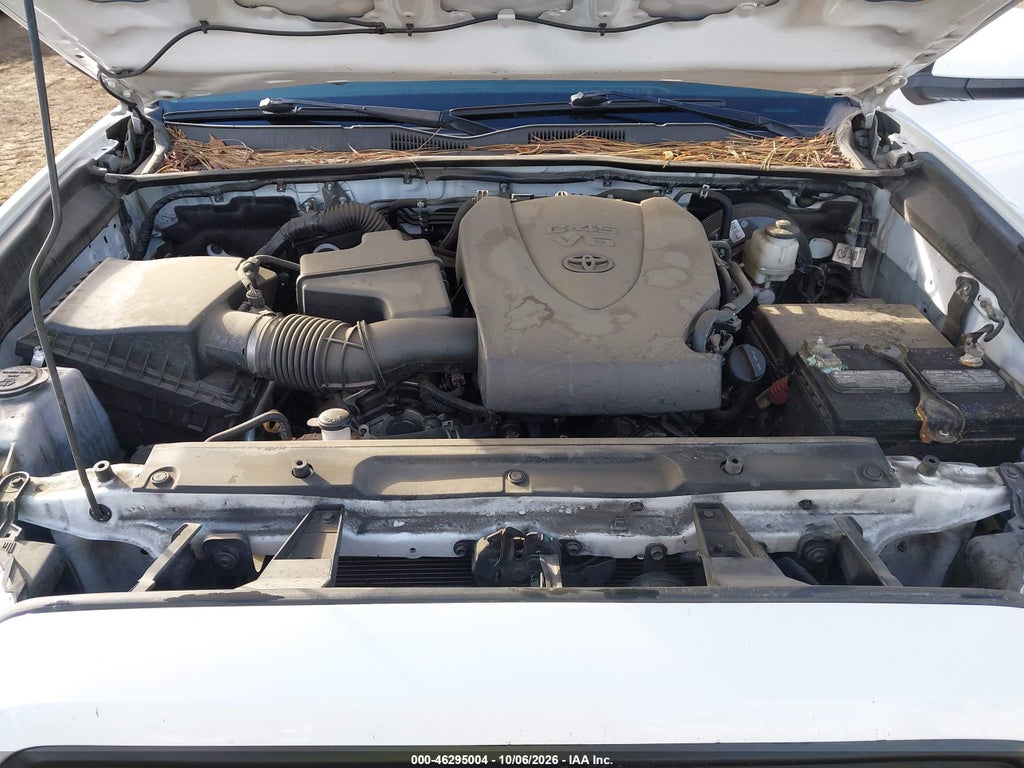 2020 Toyota Tacoma SR V6 photo 10