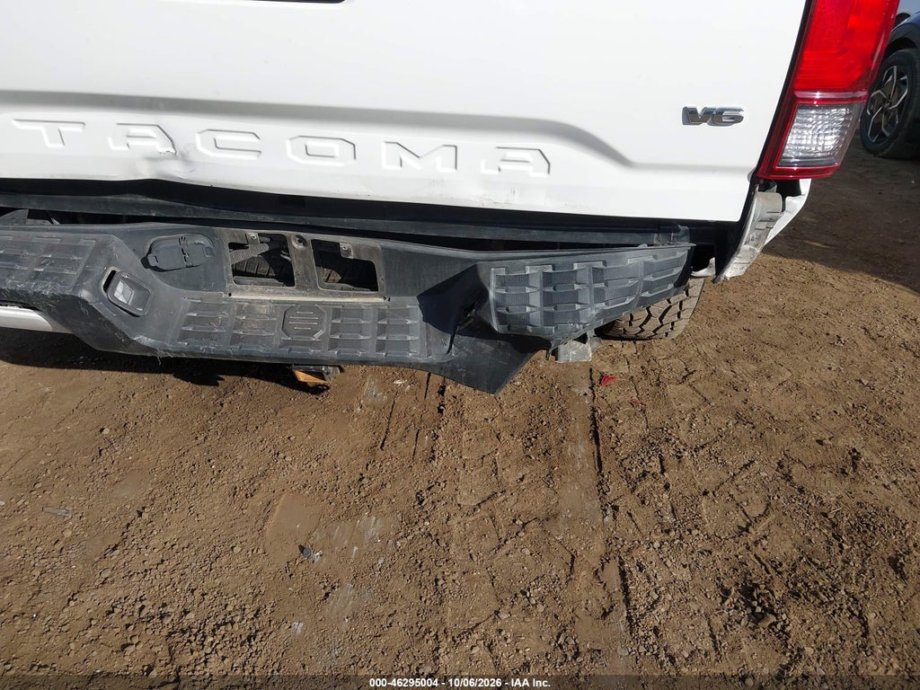 2020 Toyota Tacoma SR V6 photo 6