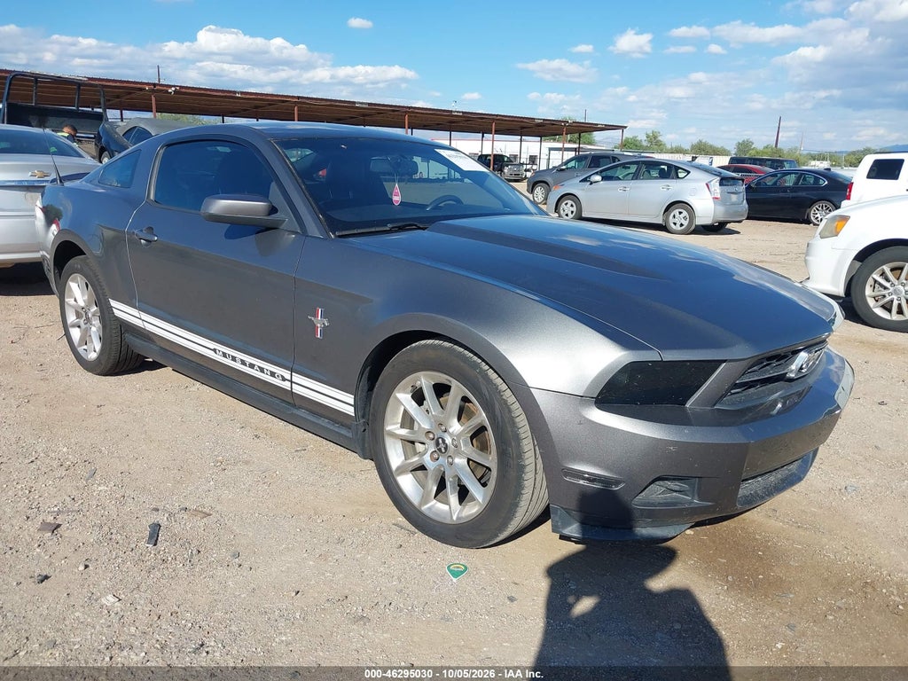 2010 Ford Mustang V6/V6 Premium photo 1