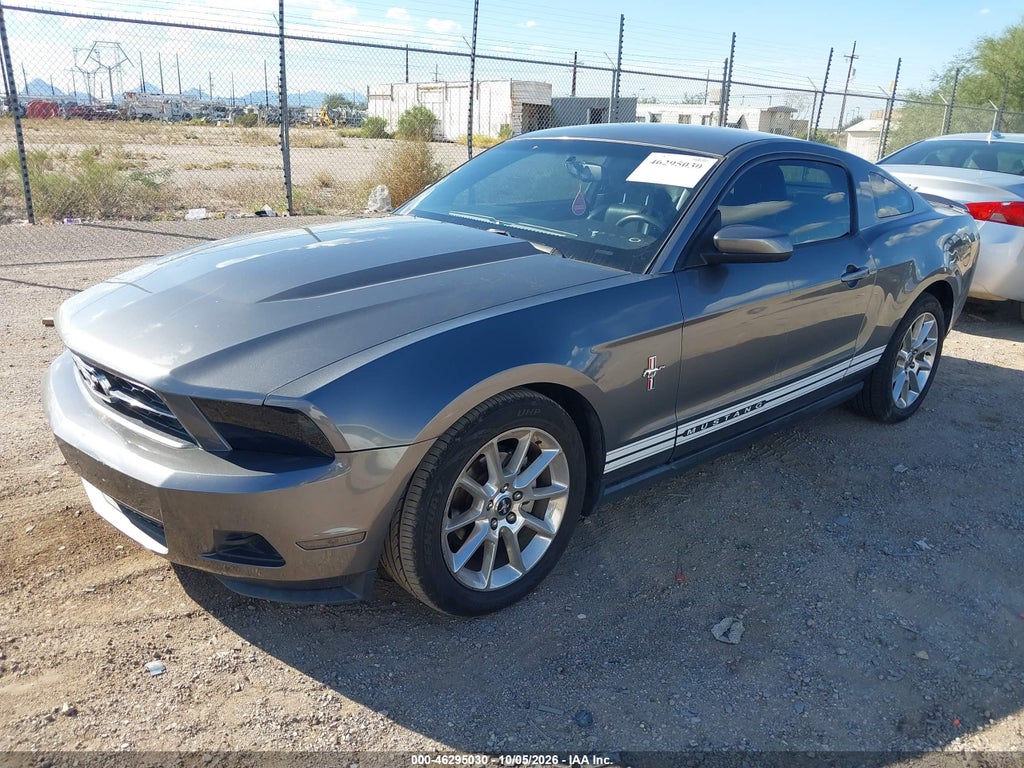 2010 Ford Mustang V6/V6 Premium photo 2