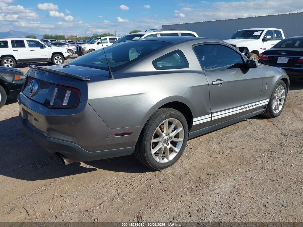2010 Ford Mustang V6/V6 Premium photo 4