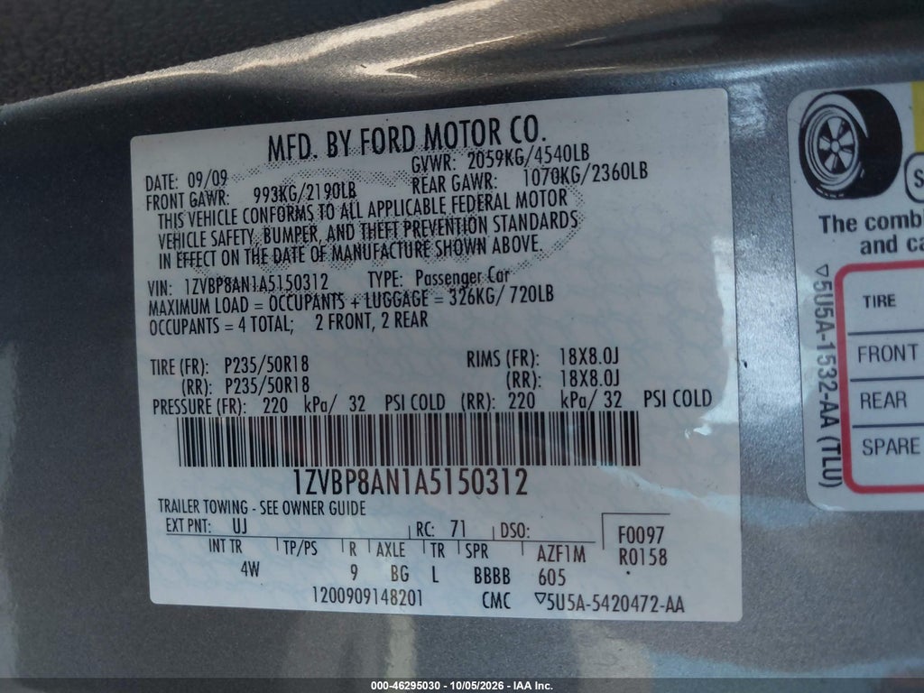 2010 Ford Mustang V6/V6 Premium photo 9
