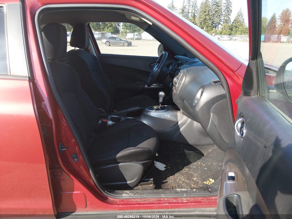 2013 Nissan Juke S photo 5